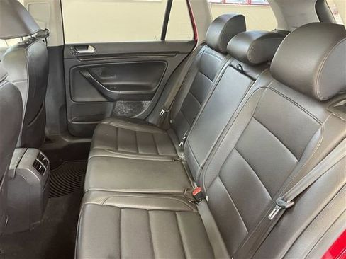 Used 2011 Volkswagen Jetta TDI w/ Wheel & Sunroof Pkg FWD image 31