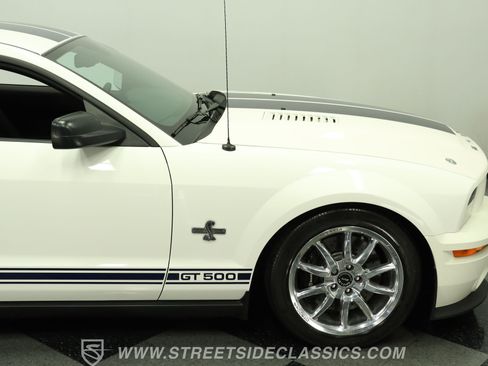 Used 2007 Ford Mustang Shelby GT500 RWD image 29