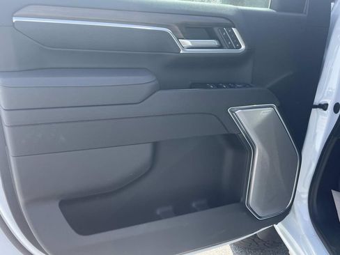New 2026 Chevrolet Silverado 3500 High Country w/ High Country Premium Package AWD/4WD image 13