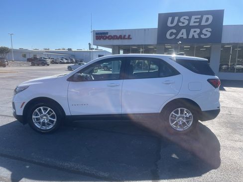 Used 2023 Chevrolet Equinox LS w/ Driver Confidence II Package image 8
