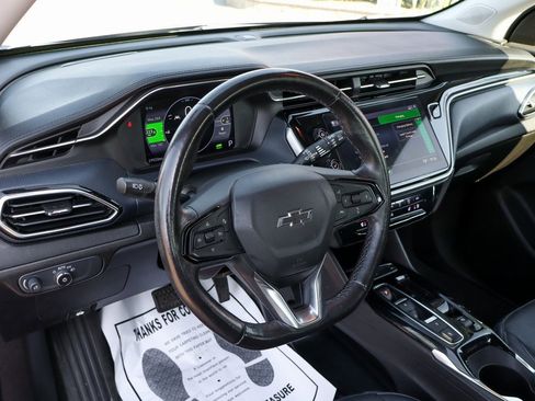 Used 2022 Chevrolet Bolt EUV Premier image 20