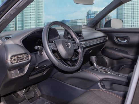 Certified 2023 Honda HR-V Sport image 10