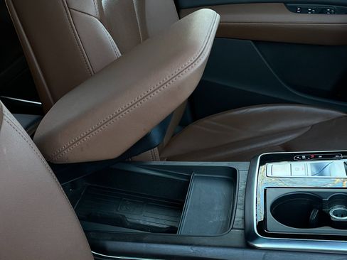 Used 2023 Audi Q8 Prestige image 62