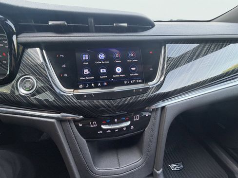 Used 2022 Cadillac XT6 Premium Luxury w/ Technology Package AWD/4WD image 41