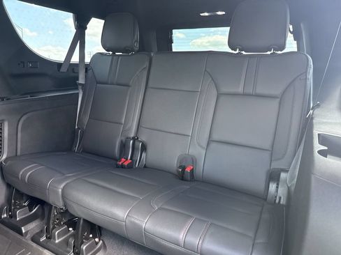 Used 2024 Chevrolet Suburban RST w/ Luxury Package AWD/4WD image 20