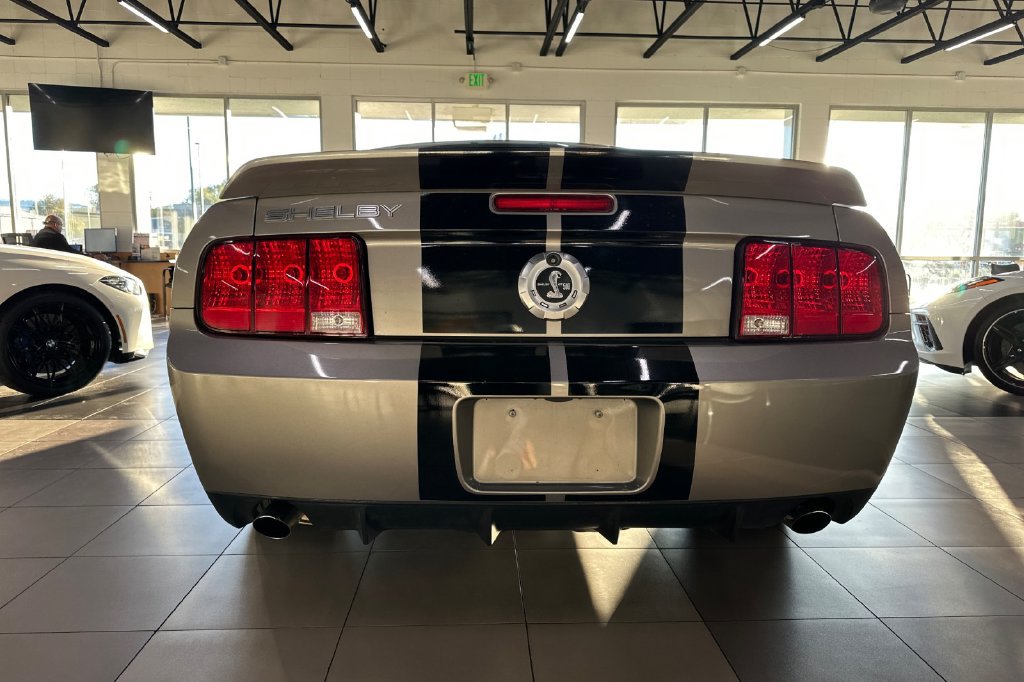 Used 2009 Ford Mustang Shelby GT500 RWD image 7