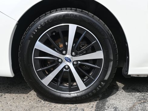 Used 2019 Subaru Impreza 2.0i Premium AWD/4WD image 29
