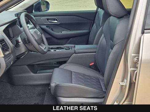 New 2026 Nissan Rogue Platinum AWD/4WD image 11