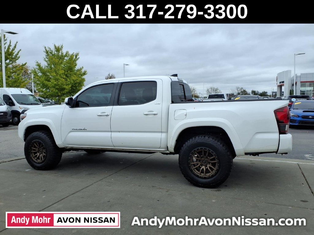 Used 2023 Toyota Tacoma SR5 w/ Technology Package AWD/4WD image 5