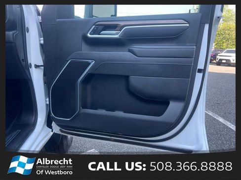 Used 2025 Chevrolet Silverado 2500 LT w/ Convenience Package AWD/4WD image 21