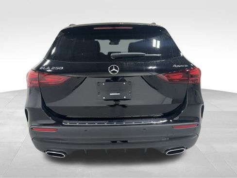 New 2025 Mercedes-Benz GLA 250 4MATIC image 6