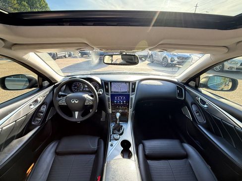 Used 2017 INFINITI Q50 Sport image 13