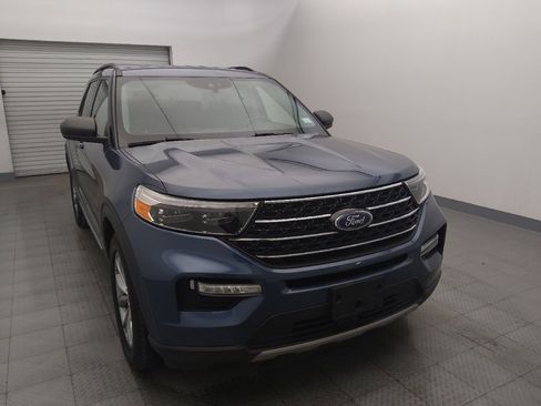 Used 2020 Ford Explorer XLT w/ Equipment Group 202A image 14