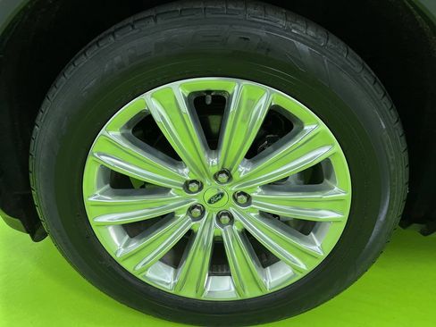 Used 2020 Ford Explorer Limited RWD image 15