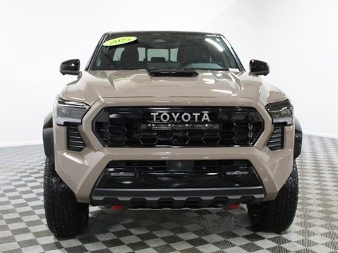 Used 2025 Toyota Tacoma TRD Pro image 9
