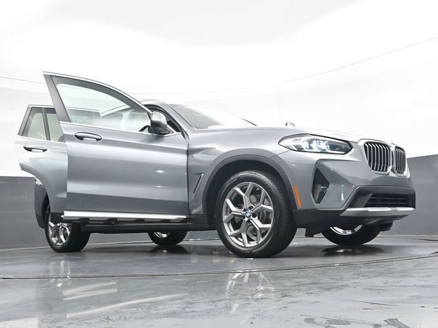 Certified 2024 BMW X3 sDrive30i w/ Convenience Package RWD image 43