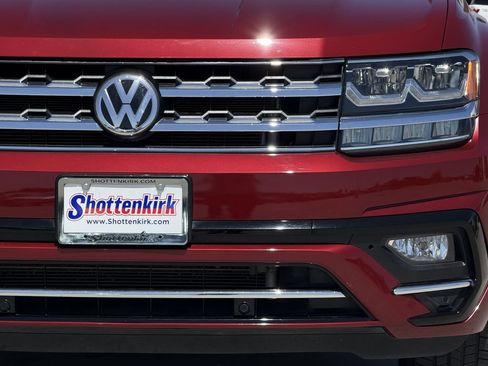 Used 2019 Volkswagen Atlas SEL R-Line FWD image 8