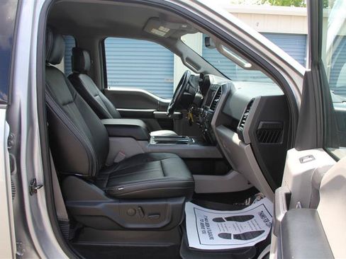 Used 2020 Ford F150 XLT w/ Equipment Group 302A Luxury AWD/4WD image 19