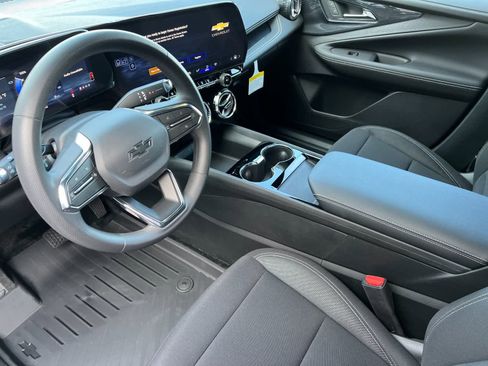 New 2026 Chevrolet Blazer EV LT image 11