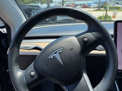Used 2018 Tesla Model 3 Mid Range RWD image 21