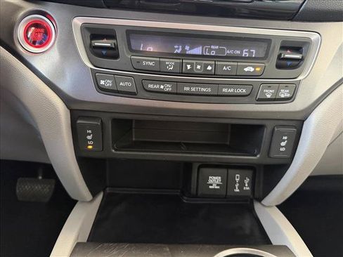 Used 2018 Honda Pilot EX-L image 19