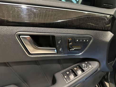 Used 2012 Mercedes-Benz E 63 AMG E63 AMG image 20