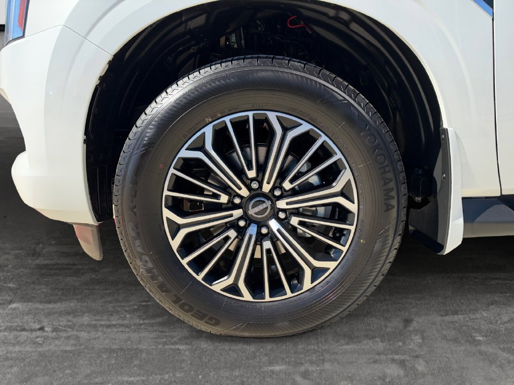 New 2027 Nissan Armada SL RWD image 9