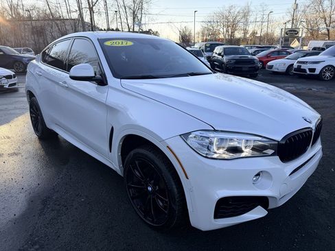 Used 2017 BMW X6 xDrive35i image 4