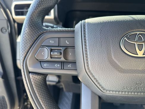 New 2025 Toyota Tacoma SR image 28