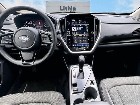 Used 2024 Subaru Crosstrek 2.0i Premium w/ Crosstrek Mirror Package image 10