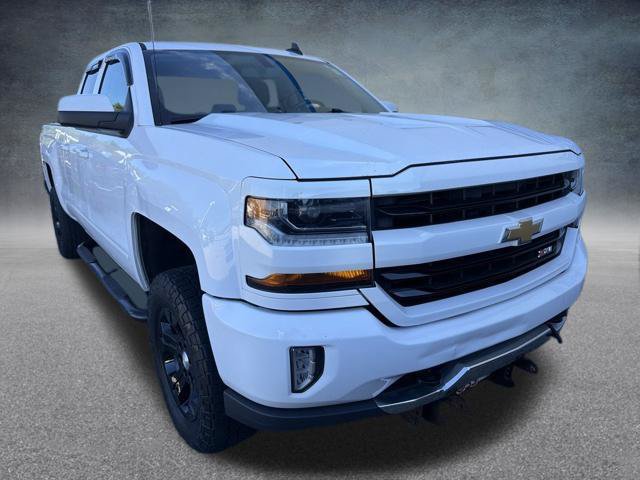 Used 2018 Chevrolet Silverado 1500 LT w/ All Star Edition AWD/4WD image 5