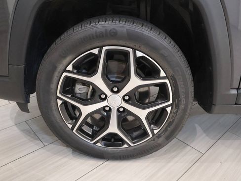 Used 2024 Jeep Compass Limited AWD/4WD image 10