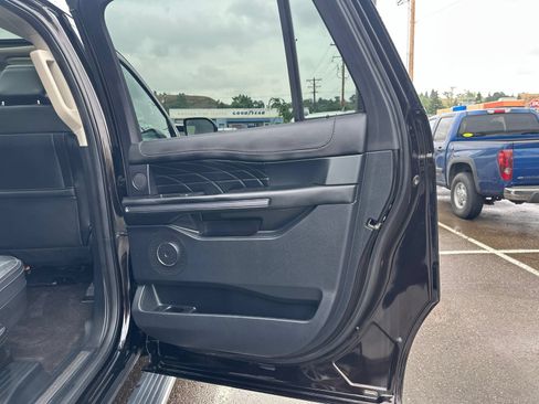 Used 2021 Ford Expedition Max Platinum AWD/4WD image 42
