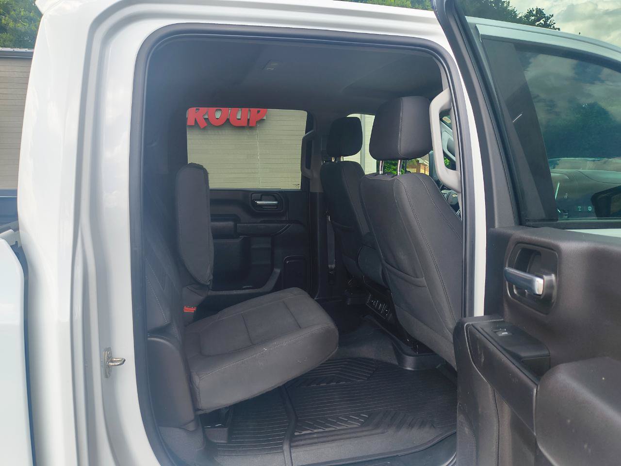 Used 2023 Chevrolet Silverado 2500 LT w/ Convenience Package AWD/4WD image 11