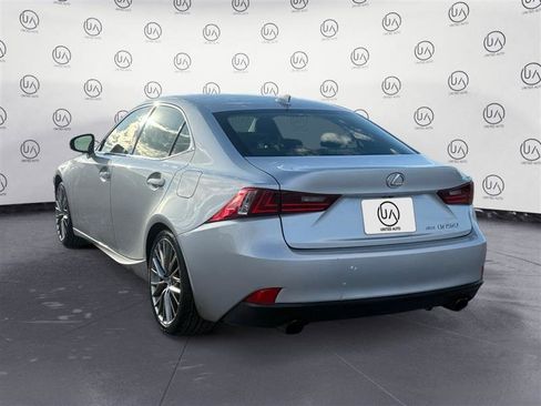 Used 2015 Lexus IS 250 image 3