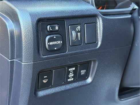 Used 2013 Toyota 4Runner Limited AWD/4WD image 14