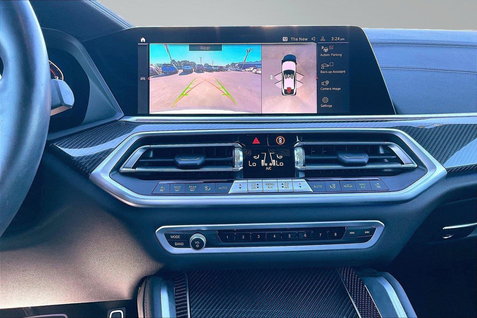 Used 2022 BMW X6 M50i AWD/4WD image 7