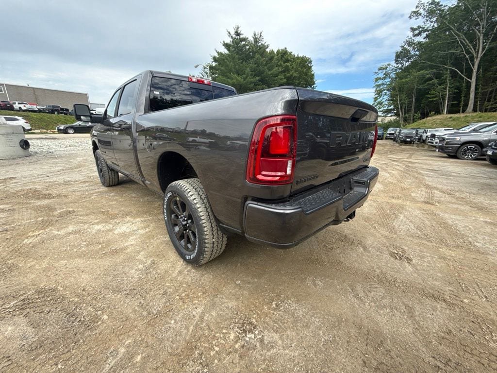 New 2026 RAM 2500 Big Horn AWD/4WD image 3