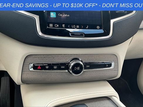 Used 2025 Volvo XC90 B6 Plus w/ Protection Package Premier image 33