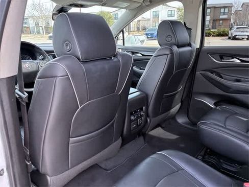 Used 2020 Buick Enclave Avenir w/ Avenir Technology Package image 19