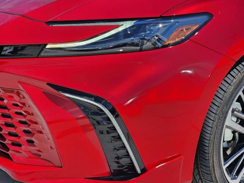 Used 2025 Toyota Camry XSE w/ Premium Package FWD image 5
