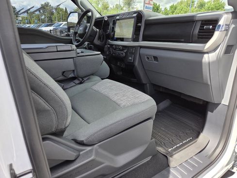 Used 2023 Ford F250 XLT w/ XLT Premium Package AWD/4WD image 21