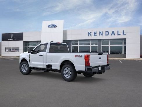 Used 2026 Ford F350 XLT w/ FX4 Off-Road Package AWD/4WD image 4