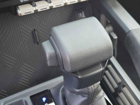 New 2025 Toyota Tacoma SR5 image 6