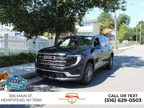 Used 2025 GMC Acadia Elevation FWD image 2