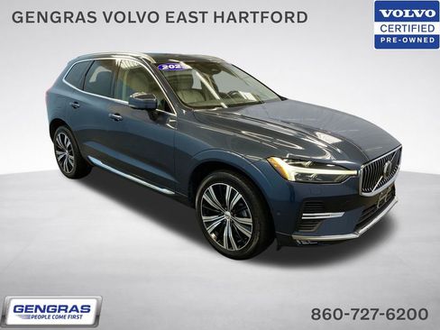Certified 2023 Volvo XC60 B5 Plus AWD/4WD image 1