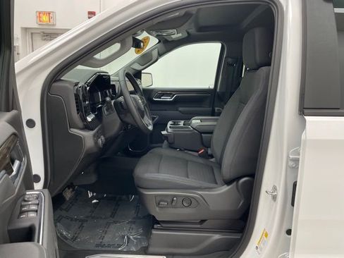 Certified 2025 Chevrolet Silverado 1500 LT image 8