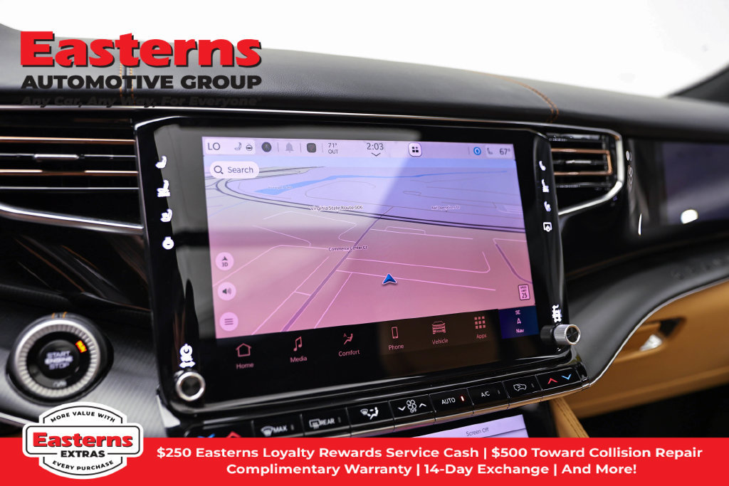 Used 2025 Jeep Grand Wagoneer Series III w/ Rear Seat Video Group 1 AWD/4WD image 19