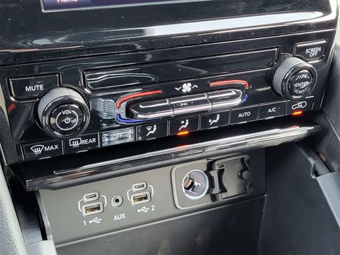 New 2025 Jeep Grand Cherokee L Laredo w/ Trailer Tow Package image 13