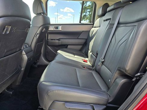 Used 2024 Hyundai Santa Fe SEL image 16